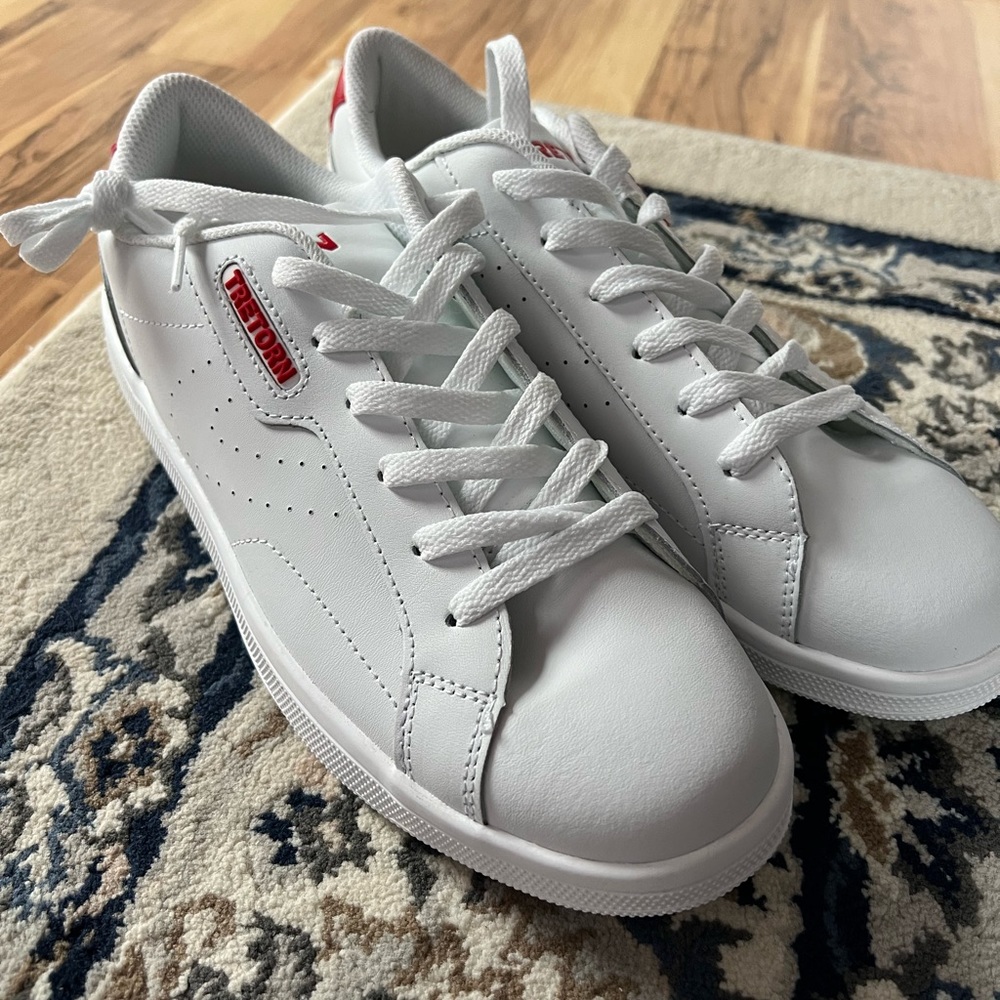 BRAND NEW.